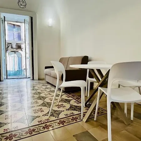 Apartment The Cement Tiles